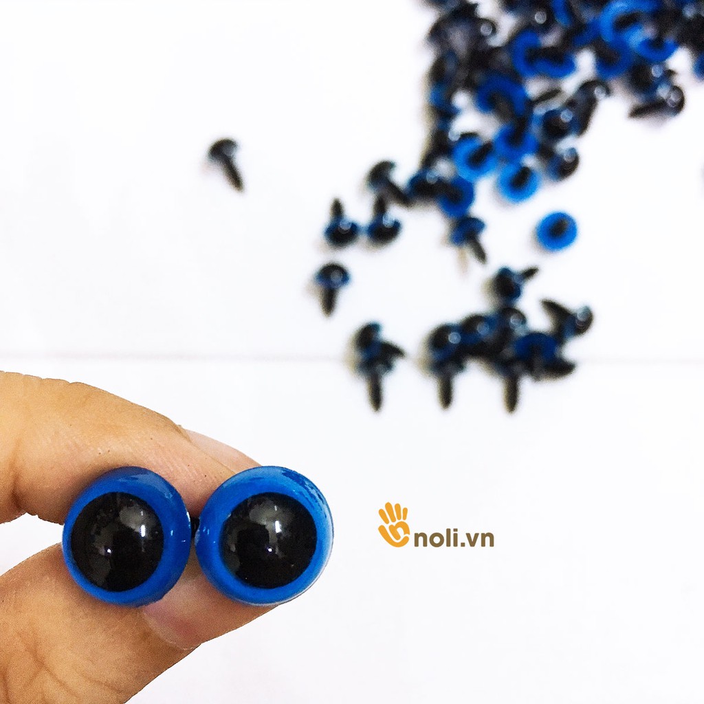 Mắt thú màu xanh biển có chốt an toàn cho bé