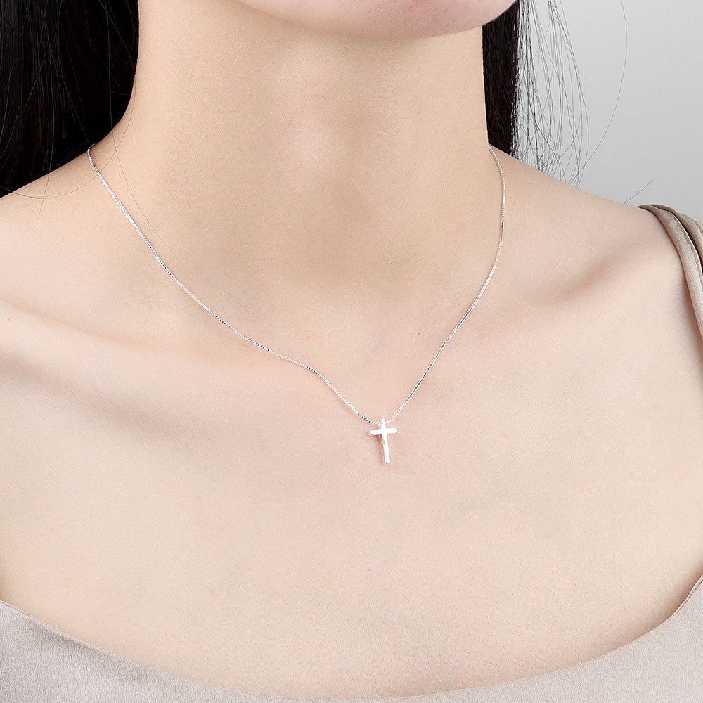Vòng cổ Sợi Xích Mini Mặt Thánh Giá Đơn Giản Cá Tính Cho Nữ