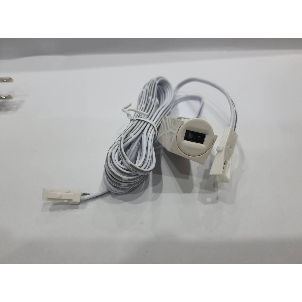 Công tăc cảm biến vẫy tay bật tắt tự động 12V 36W chuyên dụng lắp tủ cảm biến vẫy tay 12v