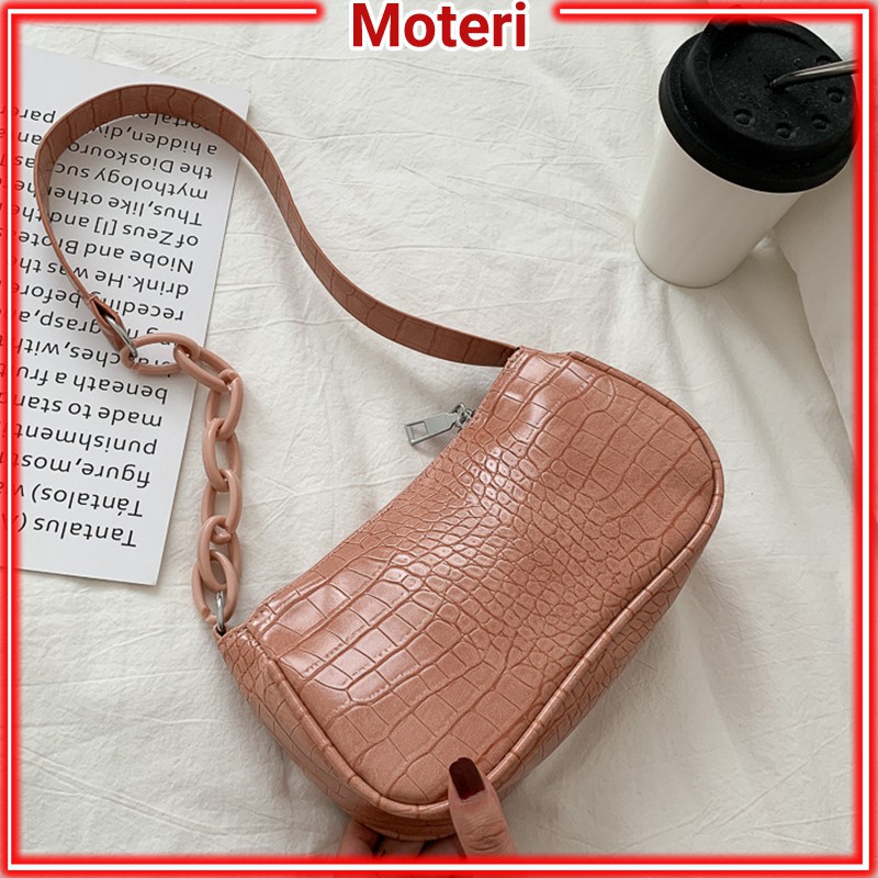 Túi xách nữ đeo vai quai xích thời trang MOTERI
