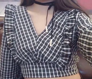[order] áo sơ mi croptop kẻ cổ V phối bèo