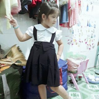 Sét yếm chân váy riêng áo rời về lại hàng buon llib nhanh dùm e nhé sỉ lẻ số lượng lớn nen k theo ri ko chọn hình nha bạ