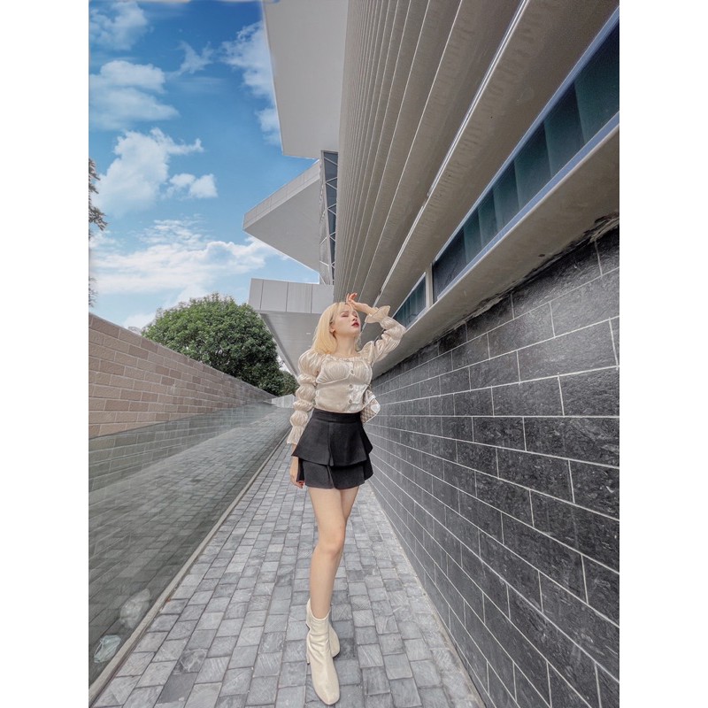 Áo cổ vuông tay hồ lô