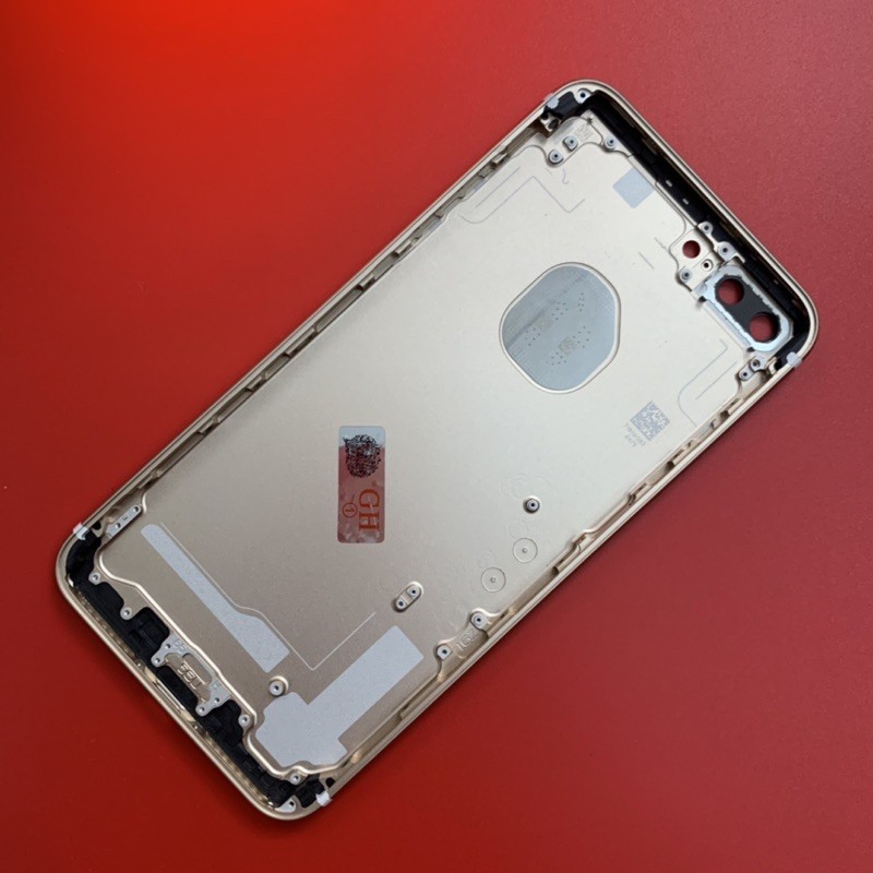 vỏ iphone 7 Plus (xương iphone 7 Plus ) ko có kính camera sau | BigBuy360 - bigbuy360.vn