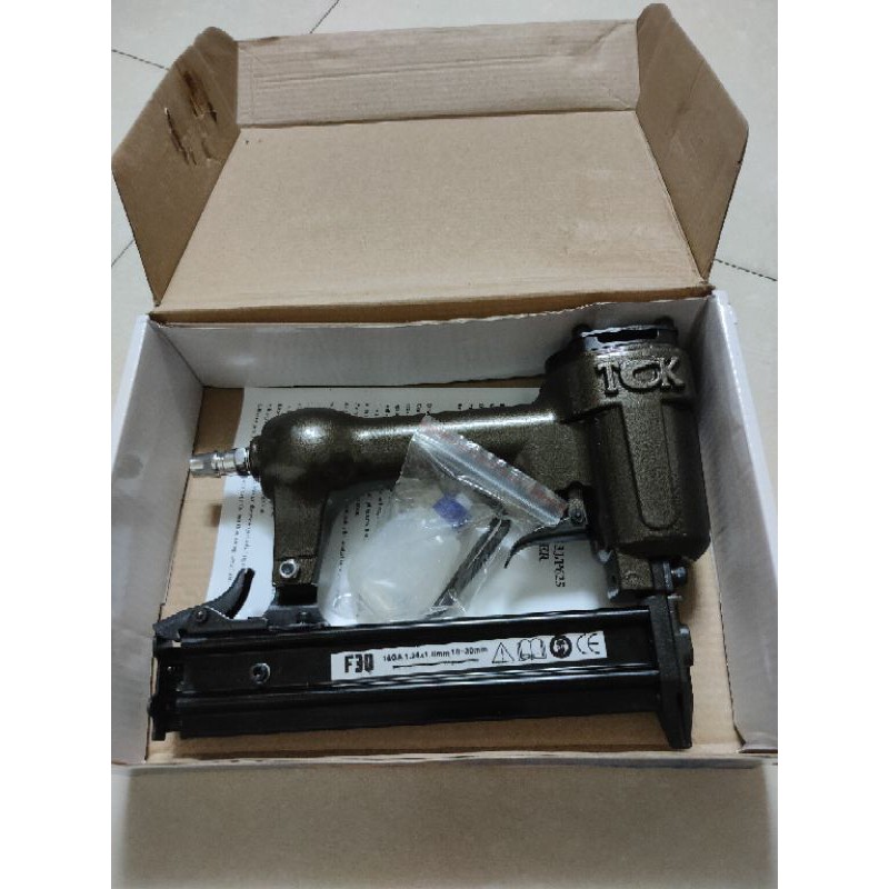 Súng bắn đinh F30 TCK