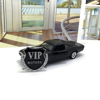 Bộ đôi Tem dán VIP xe hơi/ ô tô