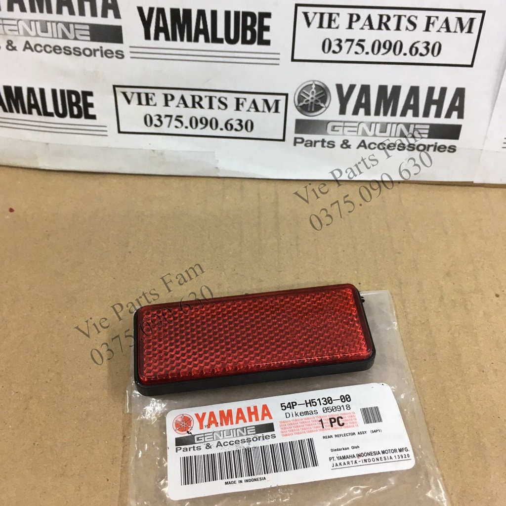 Tấm phản quang đuôi biển số Exciter 150 mã lai