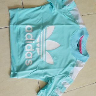 Áo croptop Adidas