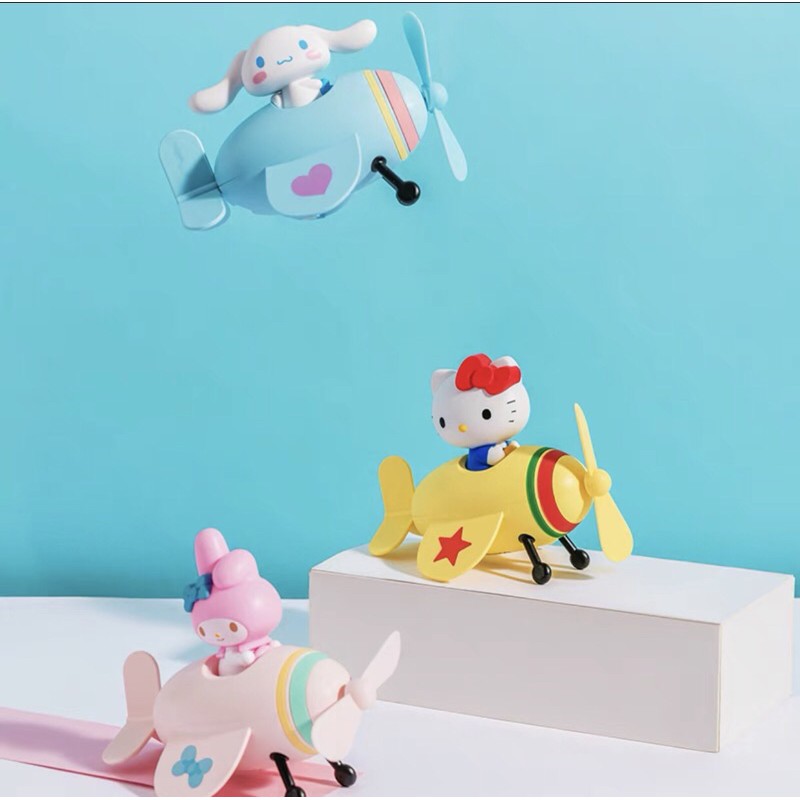 [ẢNH THẬT] Mô hình máy bay quạt sạc USB Sanrio Cinnamoroll My Melody Hello Kitty - BST Sanrio Miniso