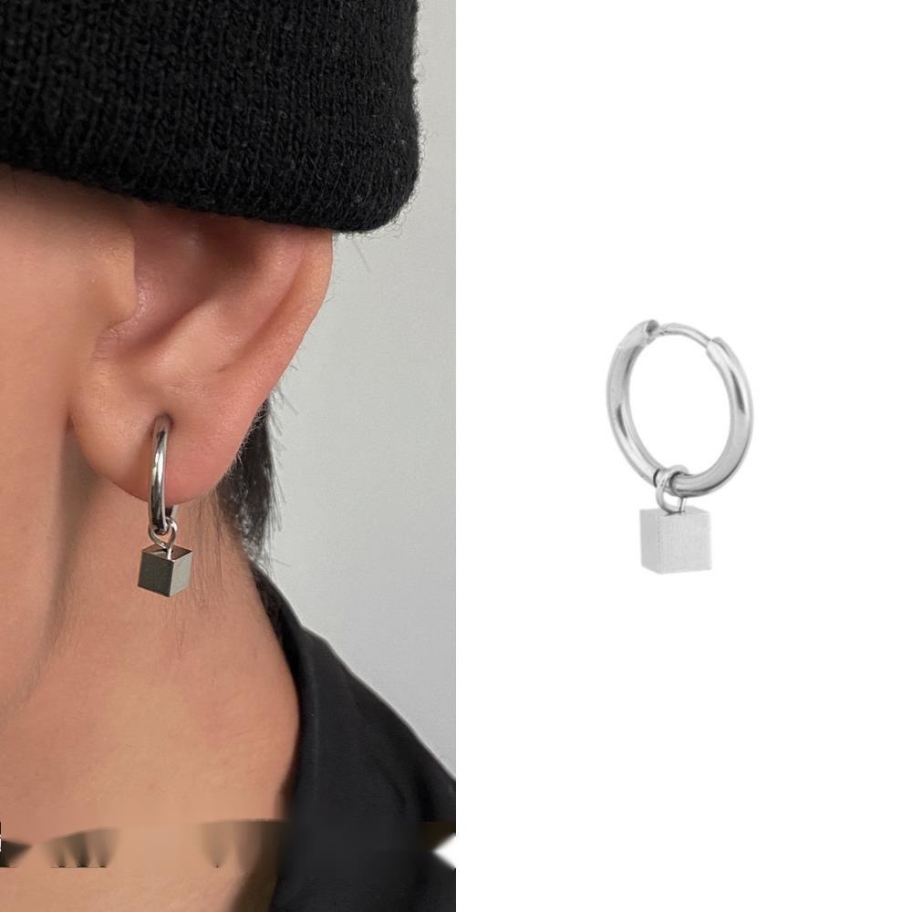 Khuyên Tai Thép Titan Phong Cách Hip Hop Thiết Kế Mới Cao Cấp