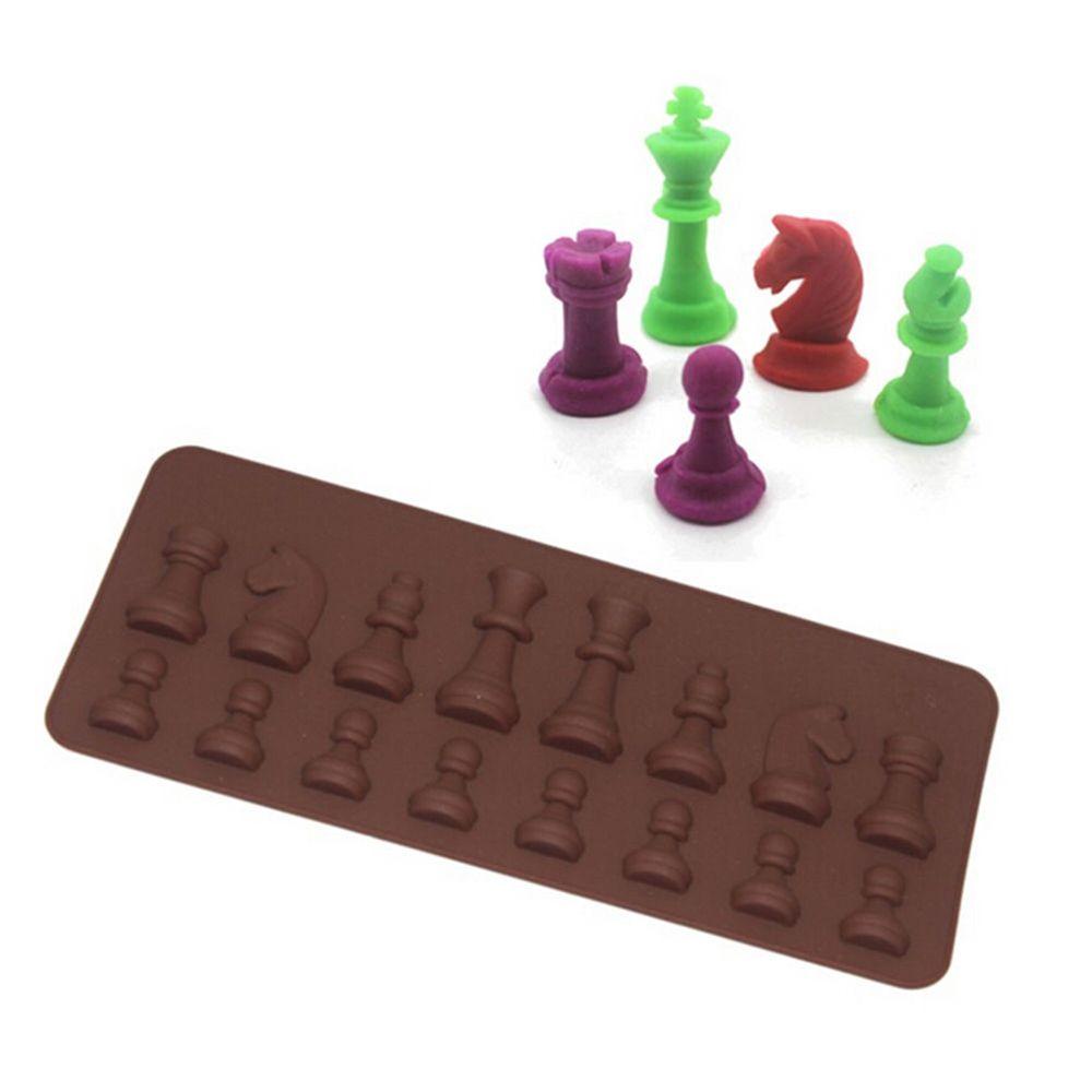 Khuôn Làm Bánh Bằng Silicone Hình Cờ Vua LAKAMIER