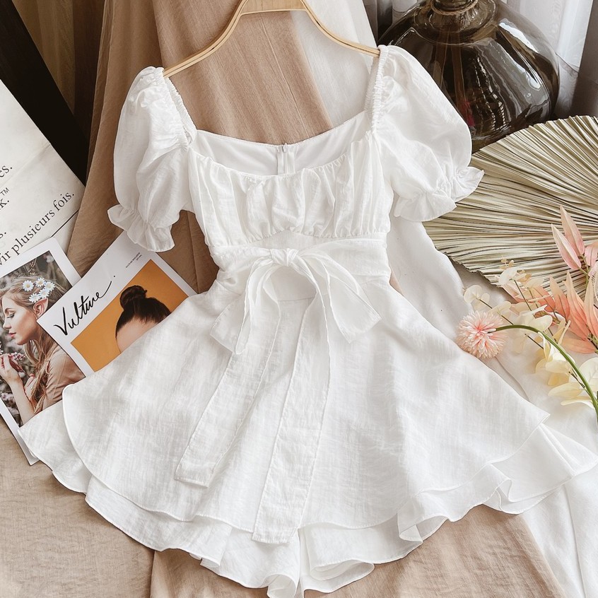 JUMSUIT TRẮNG XẾP LY NGỰC THẮT NƠ LƯNG   Diện em này để dạo phố, du lịch, hẹn hò là quá tuyệt luôn nha các nàng | BigBuy360 - bigbuy360.vn