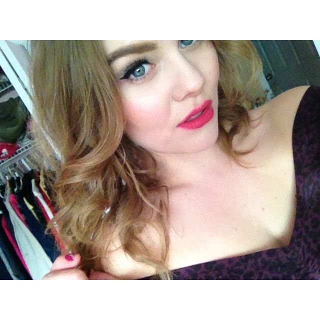 Son kem lì Nyx Professional Makeup Soft Matte Lip Cream 8 mL San Paulo - màu hồng ánh cam nhẹ