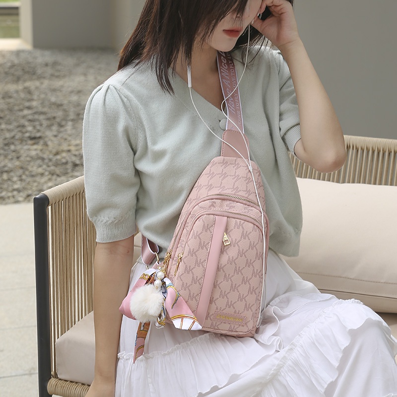 Túi đeo chéo 1 bên vai cỡ nhỏ phong cách dễ thương cho nữ