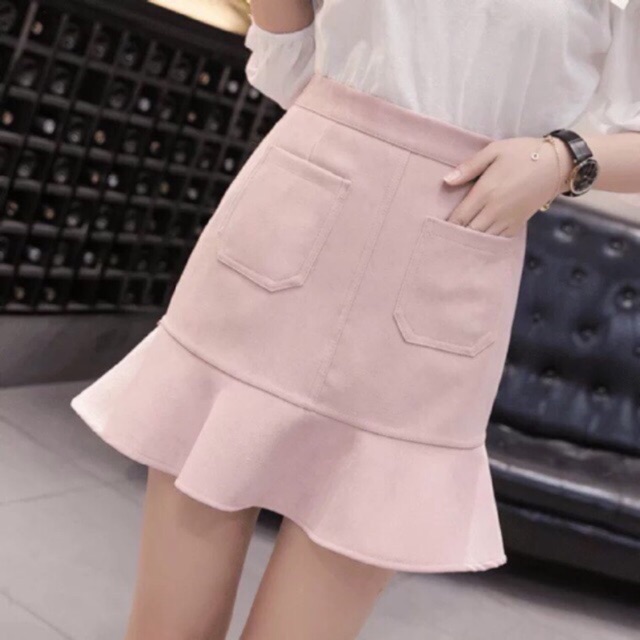 Chân váy đuôi cá ngắn phối túi thời trang