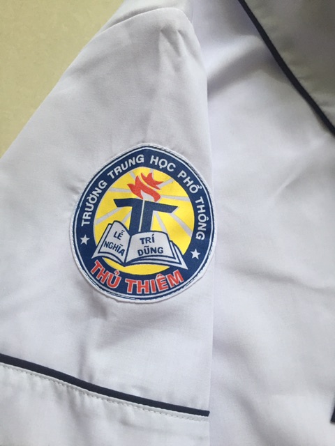 Đồng phục học sinh trường THPT Thủ Thiêm