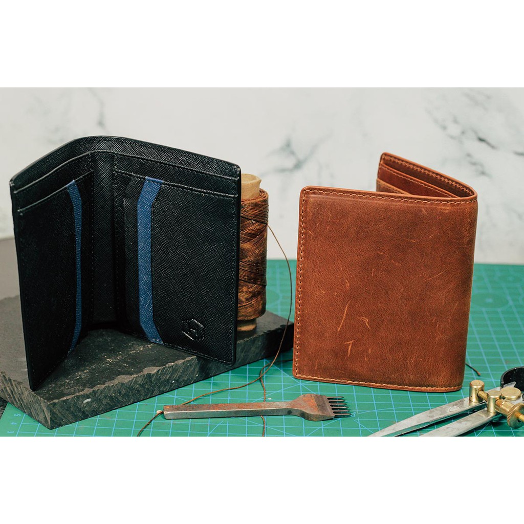 Ví da đứng Gen8 Handcrafted Wallet HAVIAS_Da Bò VEG Có Hương Vĩnh Cửu