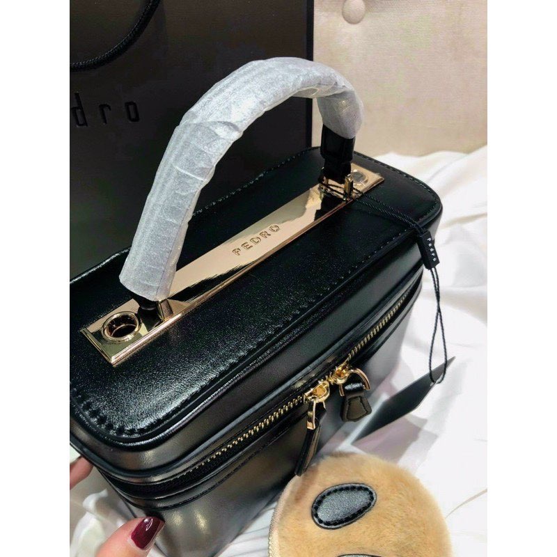 Túi Cốp Nữ Mũi Heo Có Quai Xách Và Dây Da Đeo Chéo