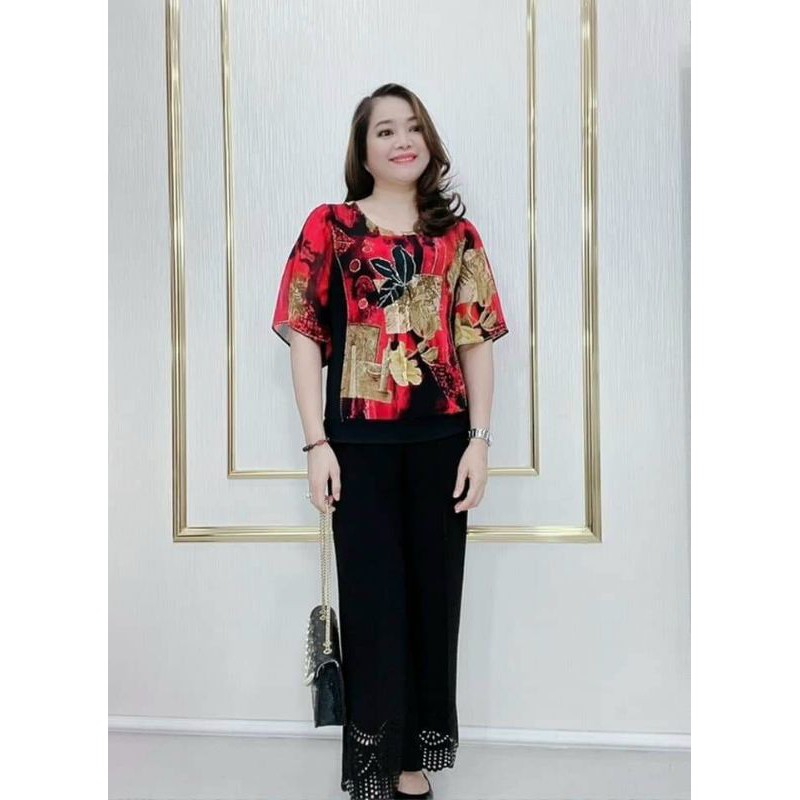 Áo thiết kế . Thời trang Trung niên. Dáng 2 lớp voan bên ngoài phối thun xô Hàn Quốc, đính hột đá thủ công trên hoa