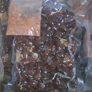 Bò khô cháy tỏi đen