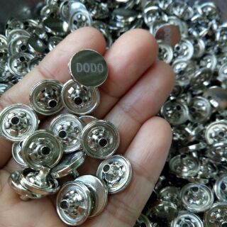 Nút bấm sắt 4 Tp 13mm 120k/1 bịch