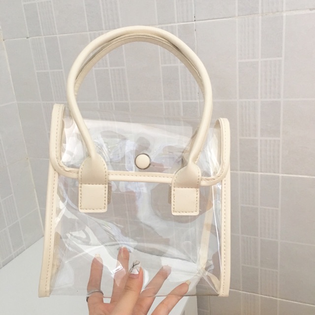 Túi trong suốt đi biển