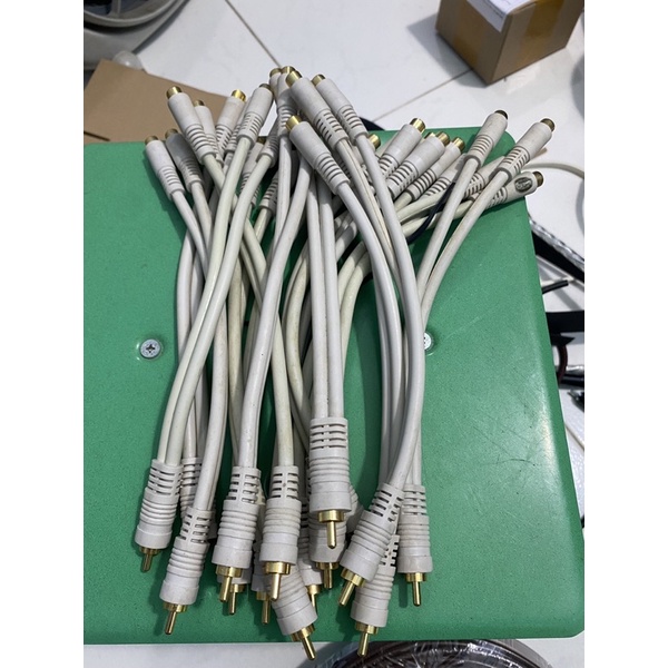 Giắc chia av 1 đầu đực ra 2 đầu cái hàng bãi Nhật