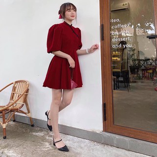 ĐẦM NHUNG ĐỎ CỔ TÀU TAY PHỒNG