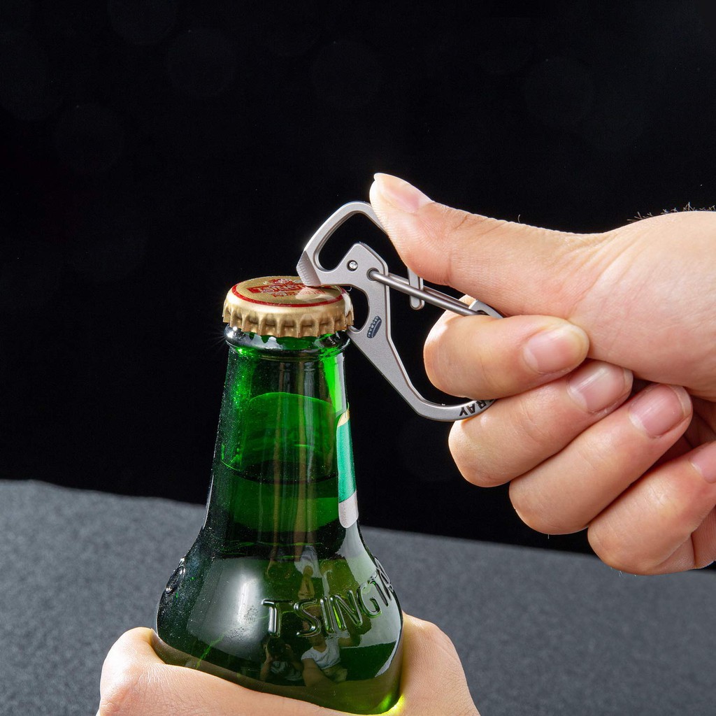 Móc khóa TACRAY TITANIUM KEYCHAIN CARABINER THÁO RING NHANH CÔNG CỤ ĐA NĂNG MỞ CHAI VÀ TUA VÍT CÓ RÃNH