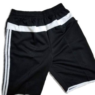 Quần short adidas 3 sọc