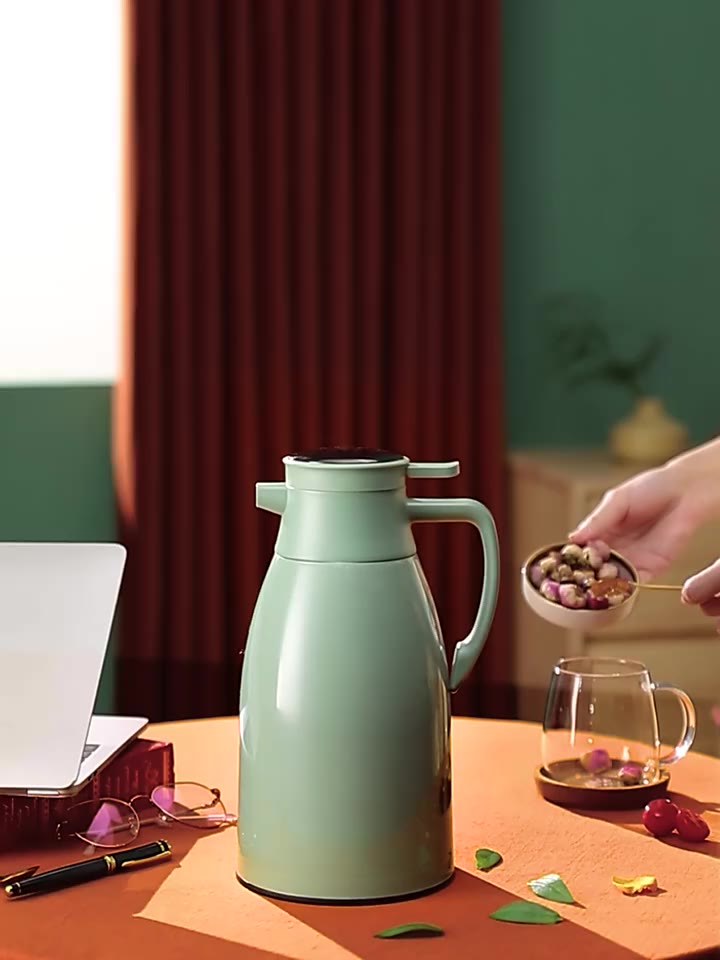 1900ML Bình Nước Giữ Nhiệt Thông Minh Dung Tích Lớn | BigBuy360 - bigbuy360.vn