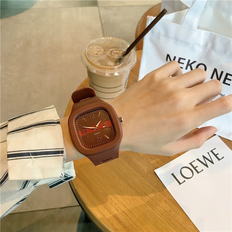 Đồng Hồ Đeo Tay Mặt Vuông Màu Sắc Thanh Lịch Dành Cho Nam Và Nữ