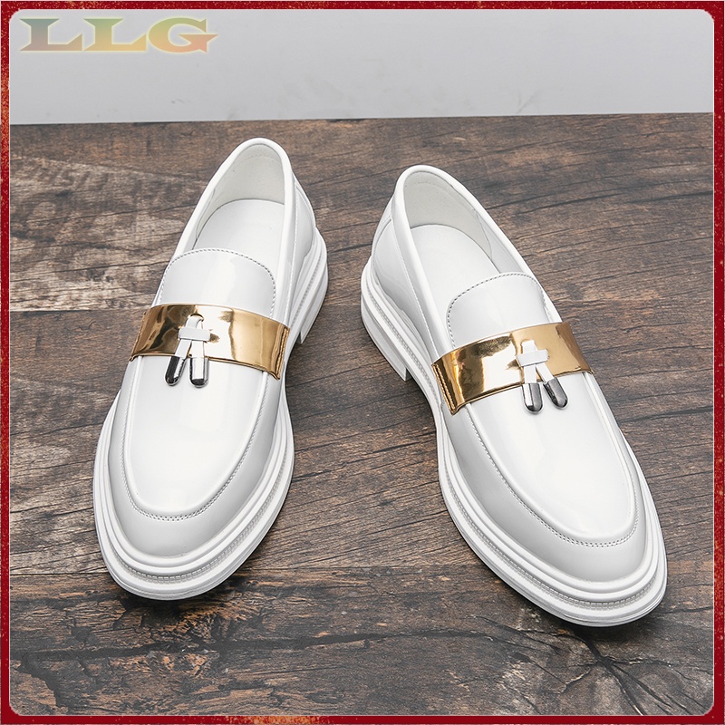 Giày Da Bóng Mũi Nhọn Đế Mềm Phong Cách Retro Anh Quốc Cho Nam