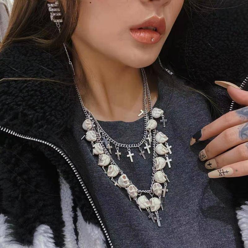 Vòng cổ Hai Lớp Mặt Đầu Lâu Và Thánh Giá Phong Cách Harajuku