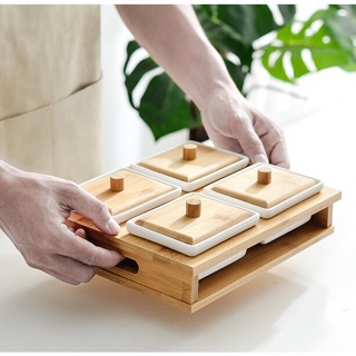 Khay mứt Tết 4 ngăn nắp gỗ