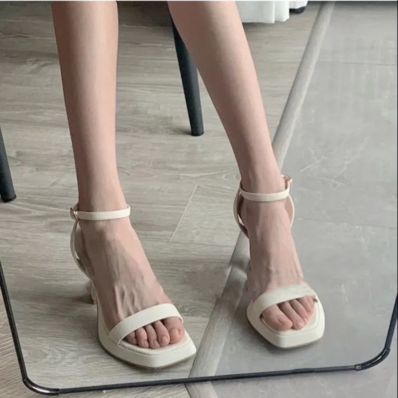Sandal Cao Gót Hở Ngón Mũi Vuông Thiết Kế Mới Thời Trang Mùa Hè 2022 Dành Cho Nữ