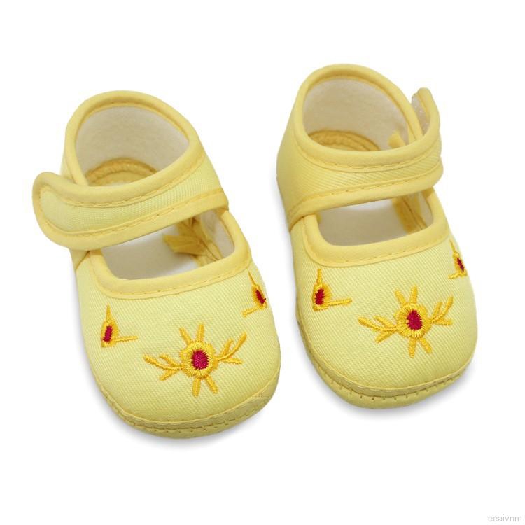 0~ 18 tháng Giày quai hậu chống trượt đáng yêu cho bé tập đi