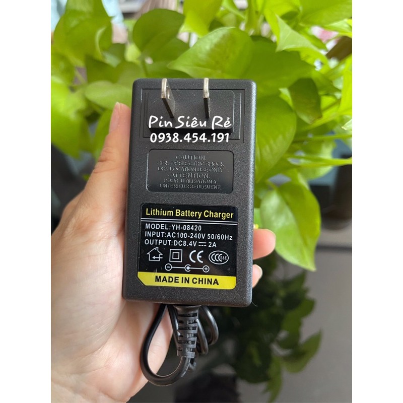 Sạc 2S: 8.4V- 2A