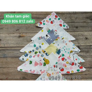 Khăn yếm cho bé quàng cổ