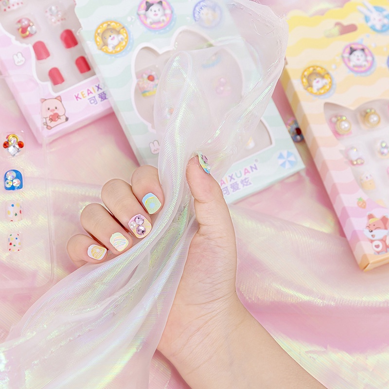 Set 12 Móng Tay Giả In Họa Tiết Dễ Thương Cho Bé