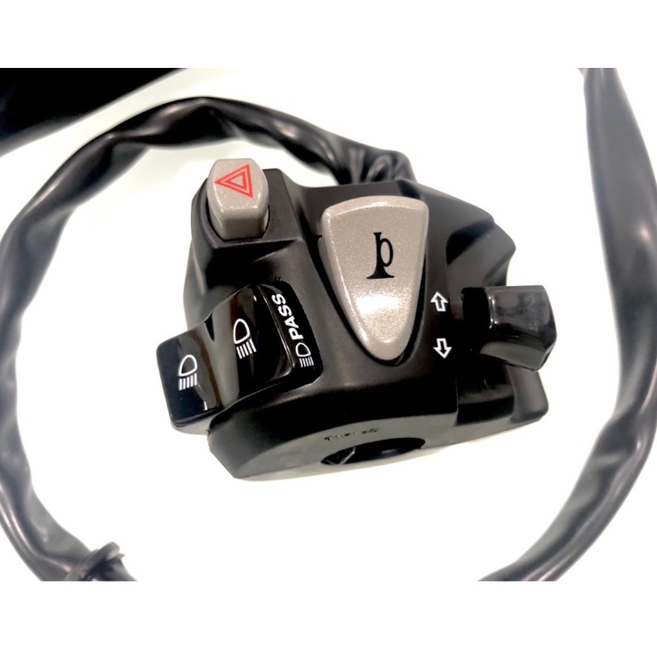 Cùm công tắc trái CB650 có logo full chức năng Vario Raider Sirius Wave Exciter - Công tắt CB 650F