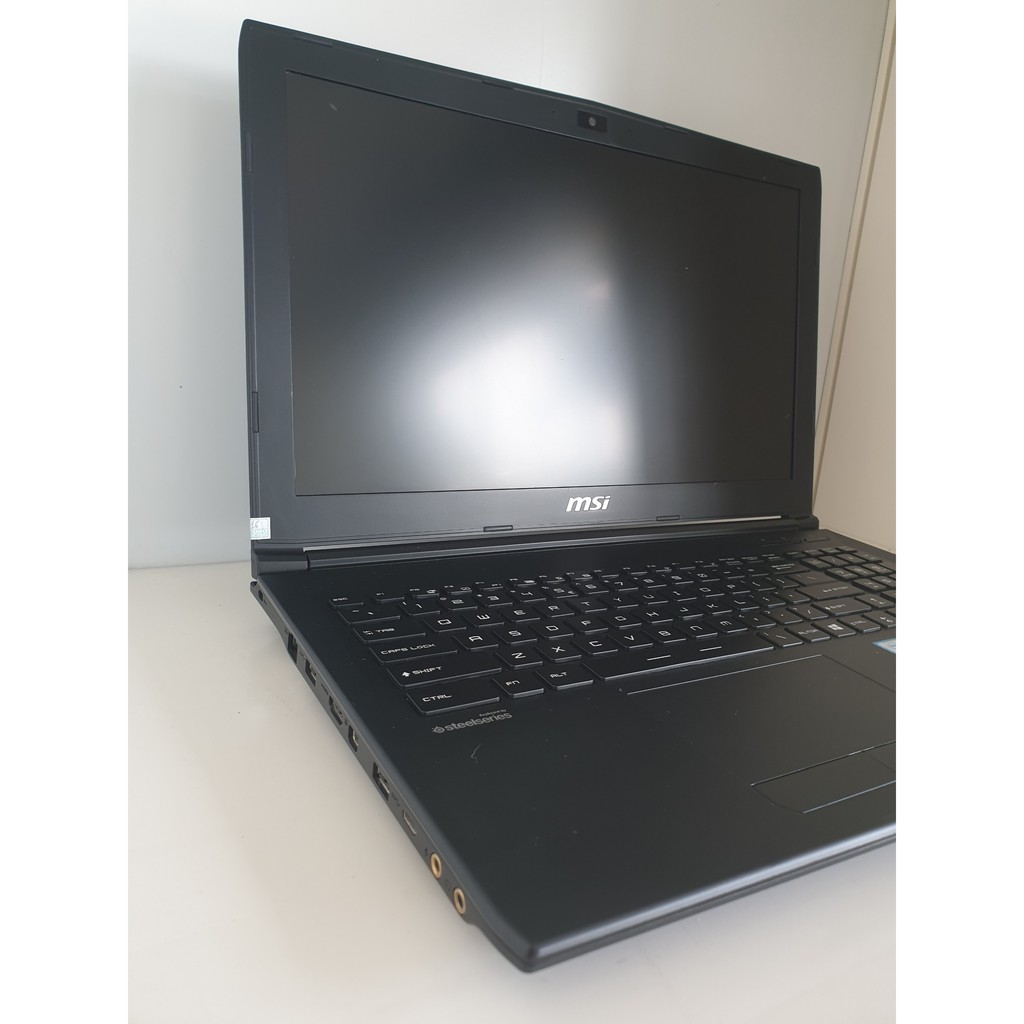 Laptop MSI GL62. I7 7700HQ 1050 4GB.