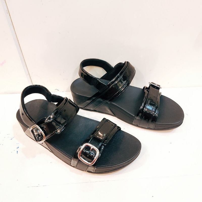sandal fitflop
