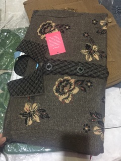 Áo khoác len trung niên dày dặn