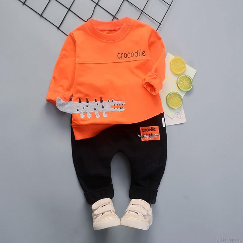 Set quần áo hoạt hình xinh xắn dành cho bé trai