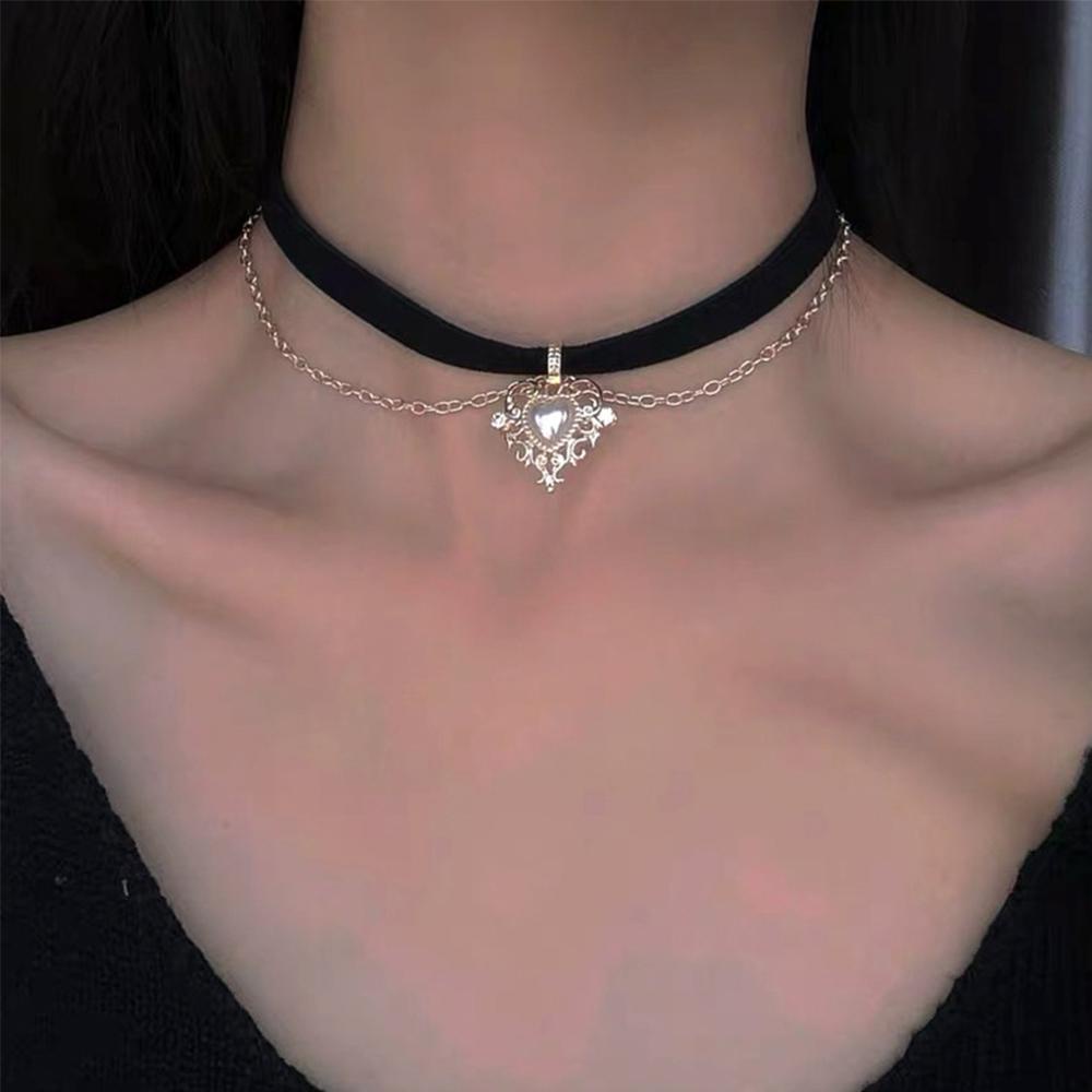 Phụ Nữ Vòng Cổ Trái Tim PRESTON. Vòng Cổ Nhung Mặt Trái Tim Phong Cách Vintage