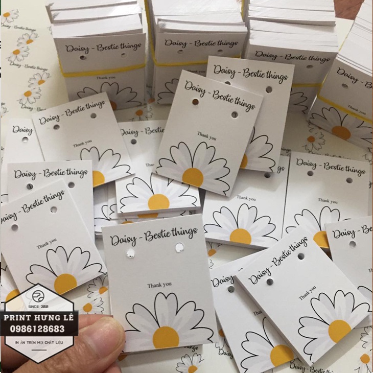 Tag mác thẻ treo quầo áo # FREE THIẾT KẾ# cam kết rẻ nhất, in đẹp, lấy ngay