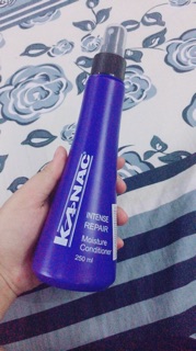 Xịt dưỡng tóc 2 lớp KANAC 250ml