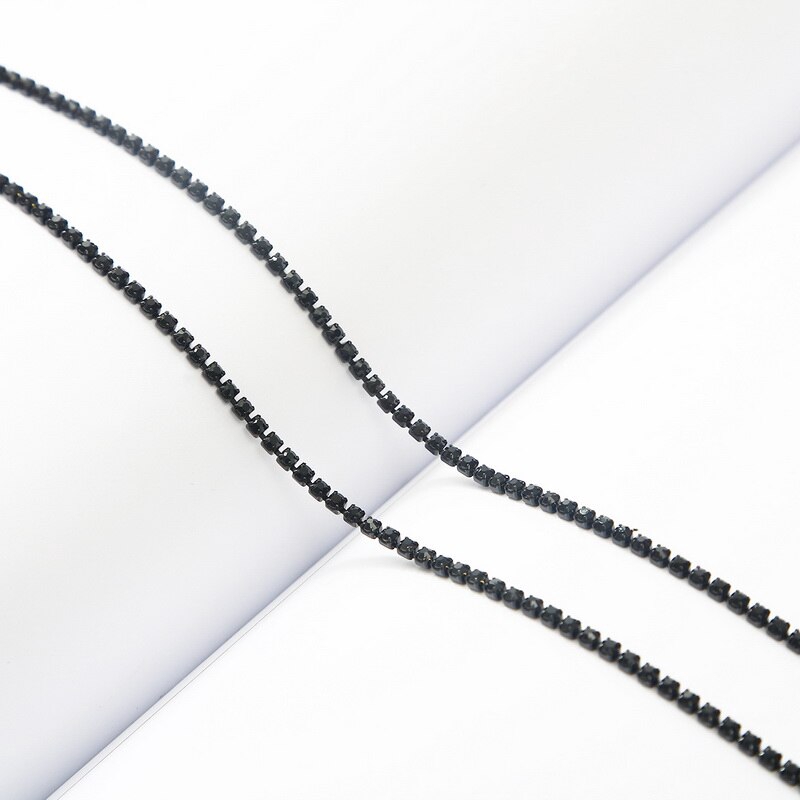 Dây đính hạt đá pha lê nhân tạo nhiều màu sắc dài 1 yard