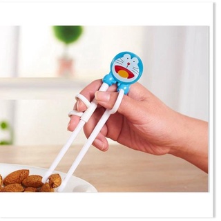 Đôi đũa tập gắp thức ăn hình thú cho bé
